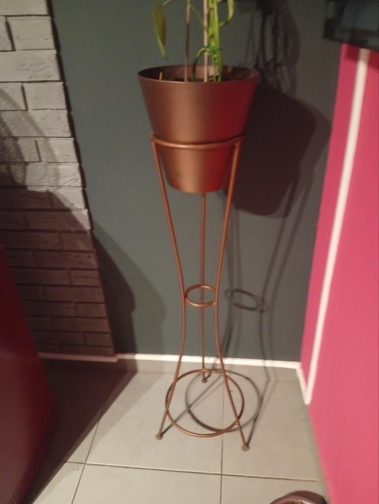 Porte plante metal, Enlèvement ou Envoi, Comme neuf