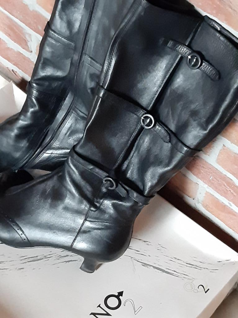 Laarzen écht Leder Zwart /  maat 42 (aan te passen), Enlèvement ou Envoi, Comme neuf, Noir, Bottes hautes