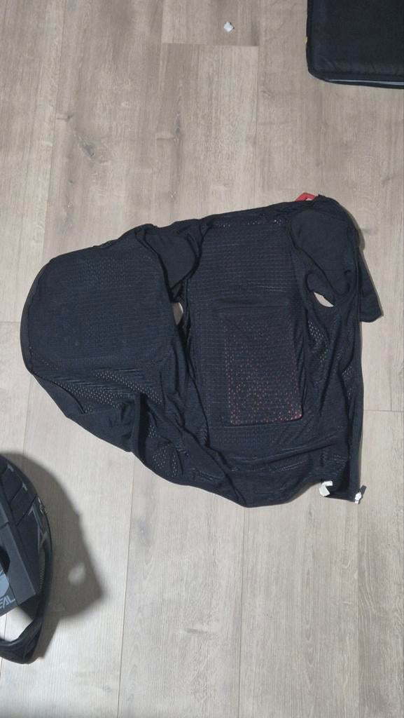 Leatt harnas te koop waarde 230 euro nieuw, Fietsen en Brommers, Ophalen