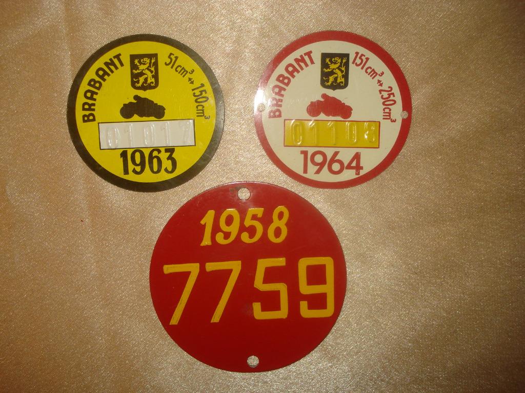 Lot de 3 Anciens Ecussons Badges Métal pour Motos Belgique, Ophalen of Verzenden, Zo goed als nieuw