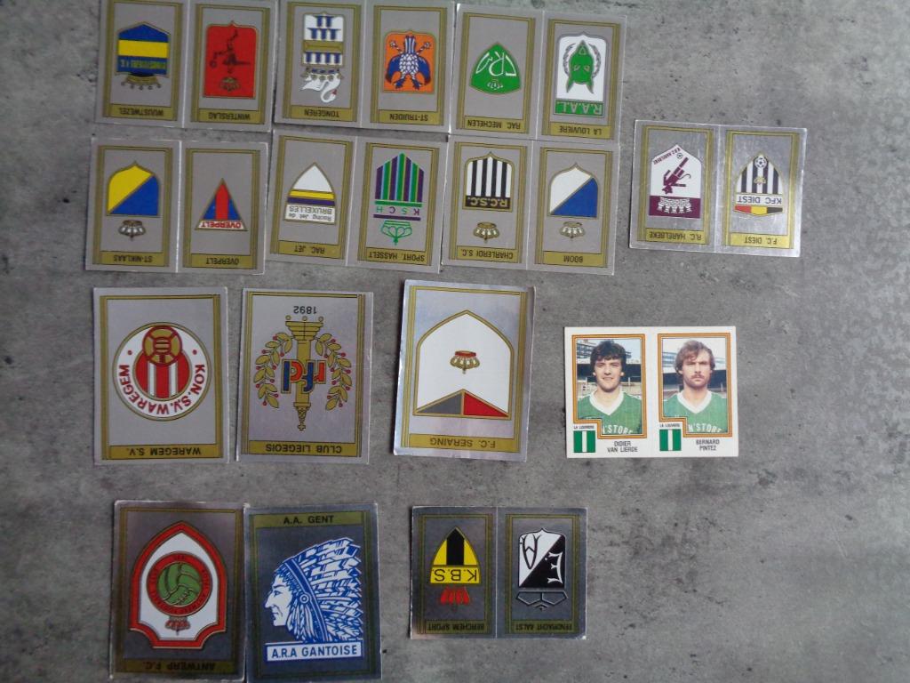 AUTOCOLLANTS PANINI FOOTBALL 84 PHOTOS 14X ANNO 1984, Envoi, Comme neuf