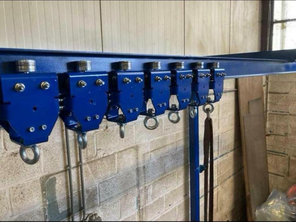 Hangbaan systeem voor afzuigwand verfspuitwand verf spuiten, Doe-het-zelf en Bouw, Ophalen of Verzenden