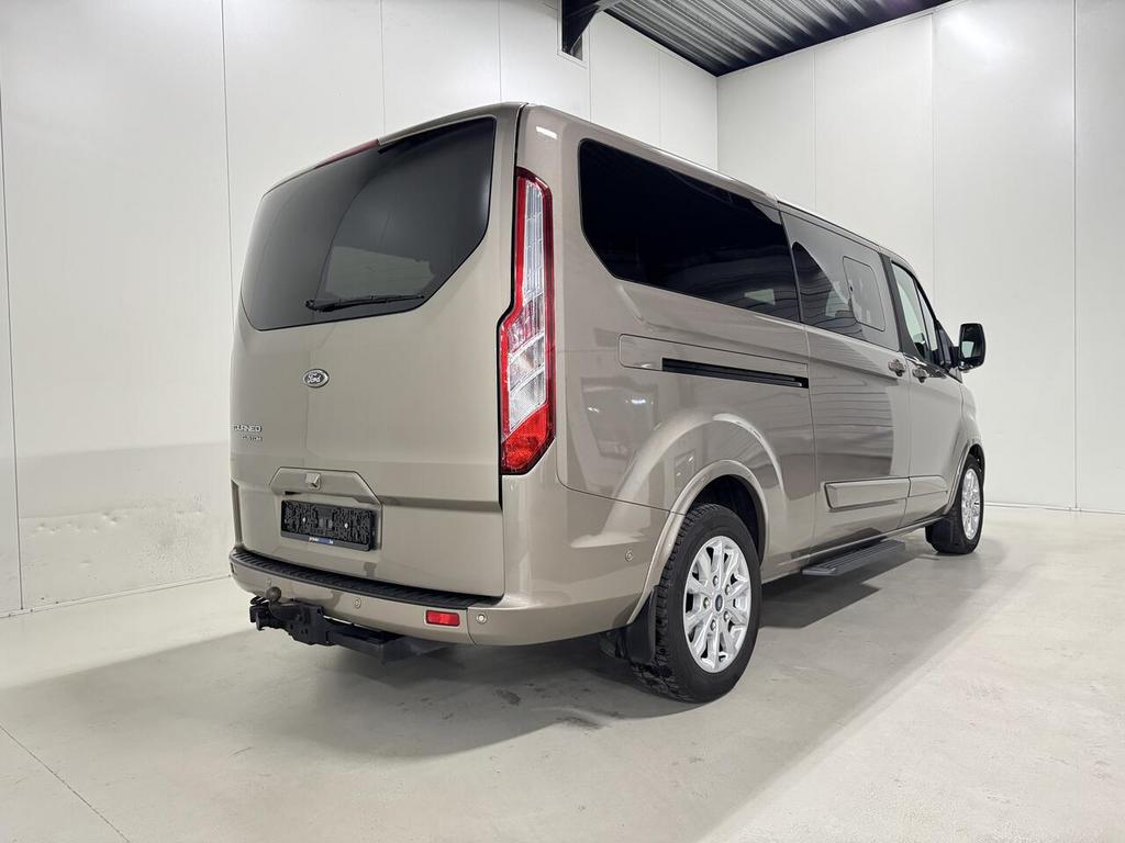 Ford Transit Custom 2.0 TDCi. Autom. - 8 PL - Apple CarPlay, 4 deurs, Monovolume, 1995 cc, 4 cilinders