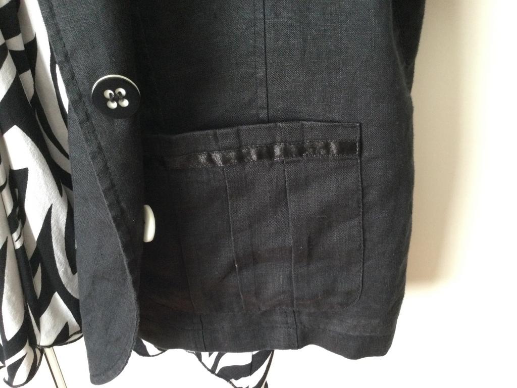 Linnen zwarte jas en assortie bloesje, Enlèvement, Porté, Taille 42/44 (L), Noir