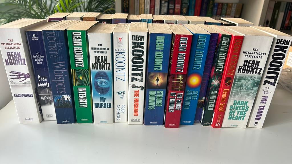 Dean Koontz thrillers, Ophalen of Verzenden, Gelezen