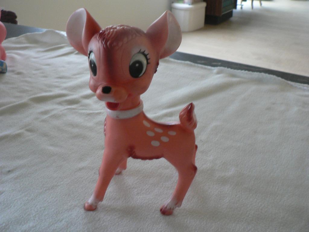 Ledraplastic Pieppop pieper bambi vintage walt disney, Verzamelen, Ophalen of Verzenden, Gebruikt, Beeldje of Figuurtje