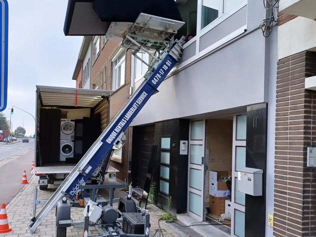 Échelle + déménageur à louer | Camion de déménagement + chau, Antwerpen