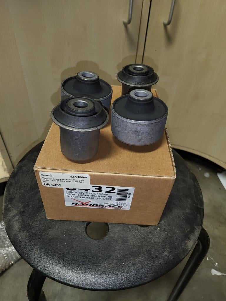 Onderste draagarmrubbers civic /integra 02 05, Ophalen of Verzenden, Nieuw, Honda