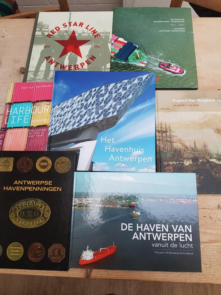 Lot scheepvaart boeken HAVEN VAN ANTWERPEN 7 stuks Nautica, Ophalen of Verzenden, Zo goed als nieuw