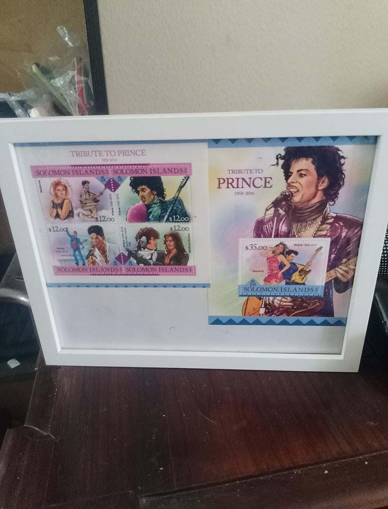 Prince postzegels  Beyoncé Madonna,., Ophalen of Verzenden