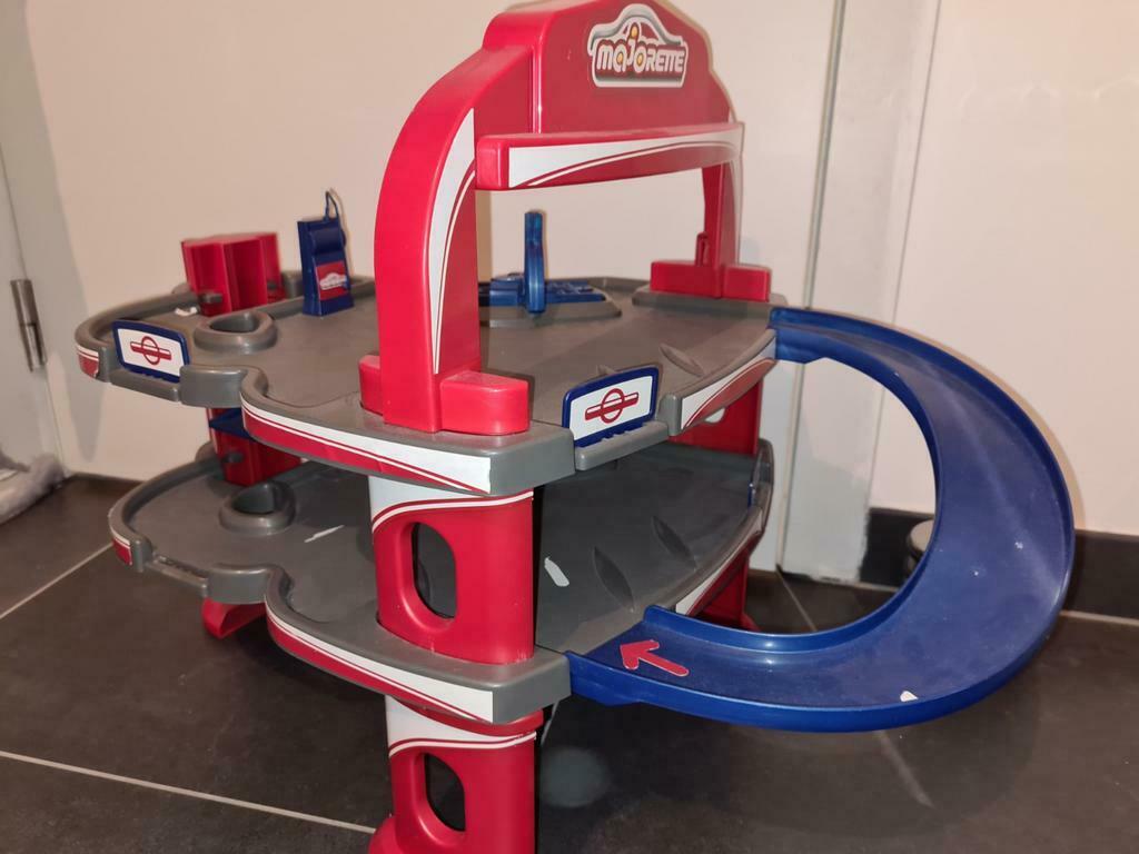 Auto garage parking, Kinderen en Baby's, Speelgoed |Speelgoedvoertuigen, Ophalen, Gebruikt
