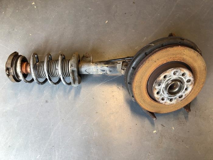 Schokdemper links-voor van een Seat Leon, Gebruikt, -, -, Ophalen of Verzenden