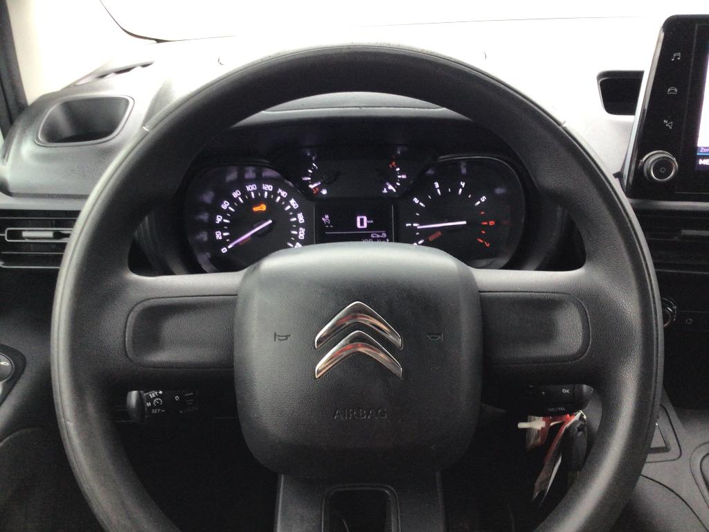 citroen berlingo 100pk 2021 3plaatsen airco/navi/ 9950e ex, Stof, 4 cilinders, Citroën, Wit