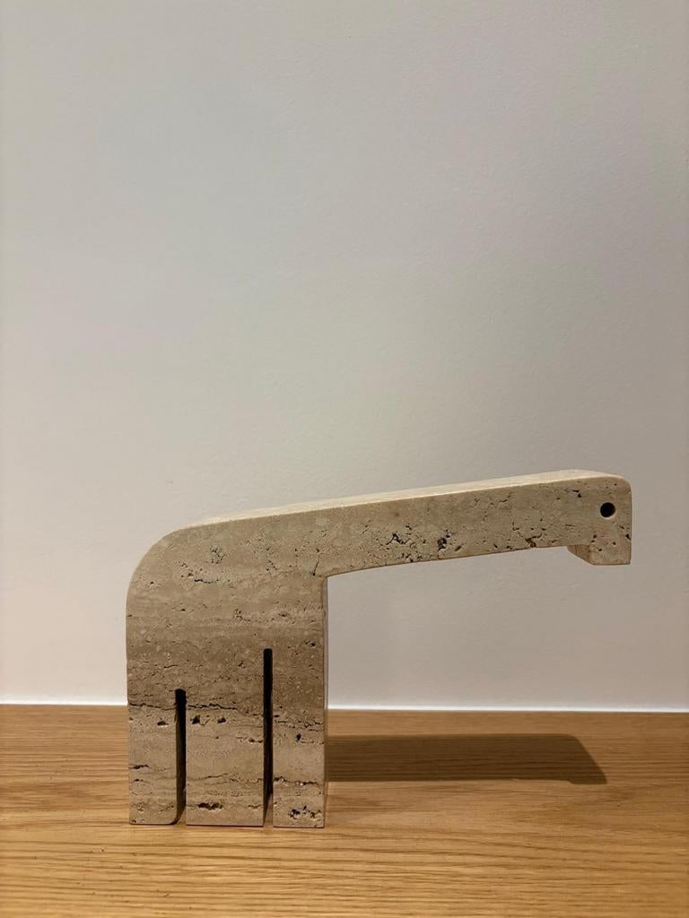 Girafe (?) en travertin, Fratelli Mannelli, Italy, 1970s, Enlèvement, Comme neuf