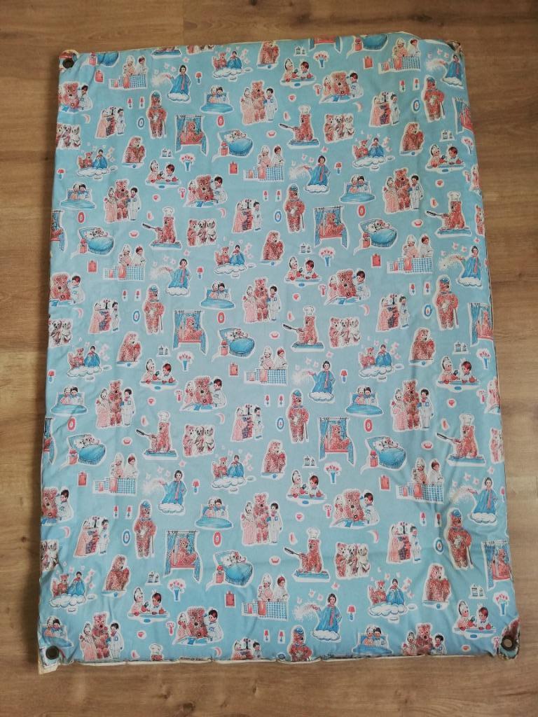 vintage  matras kinderpark, Kinderen en Baby's, Babyparken, Ophalen of Verzenden, Zo goed als nieuw, Rechthoekig