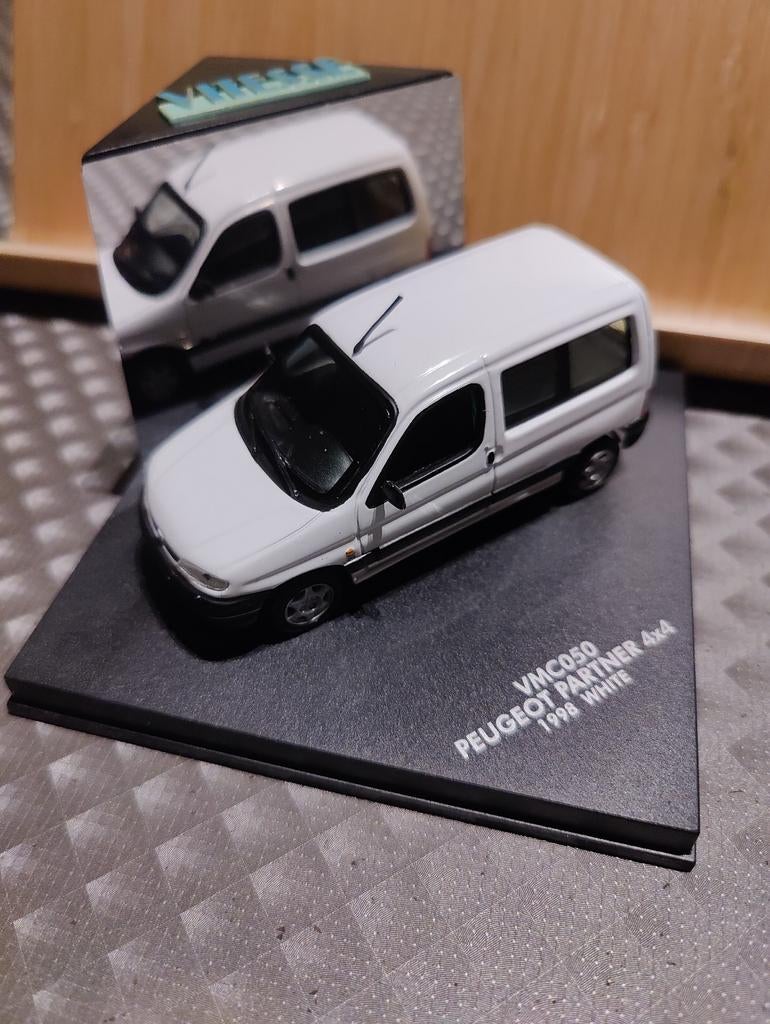 Peugeot partner 4x4 miniatuur, Enlèvement ou Envoi, Neuf