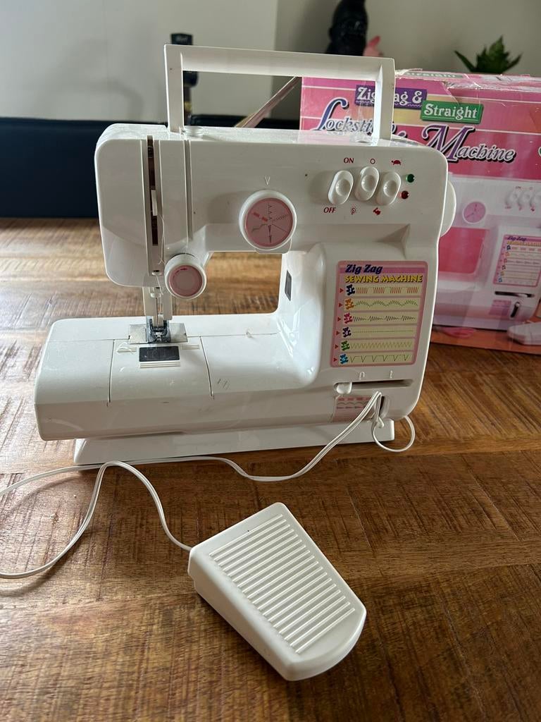Naaimachine / stikmachine voor jonge kinderen, Kinderen en Baby's, Speelgoed | Educatief en Creatief, Gebruikt, Ophalen of Verzenden
