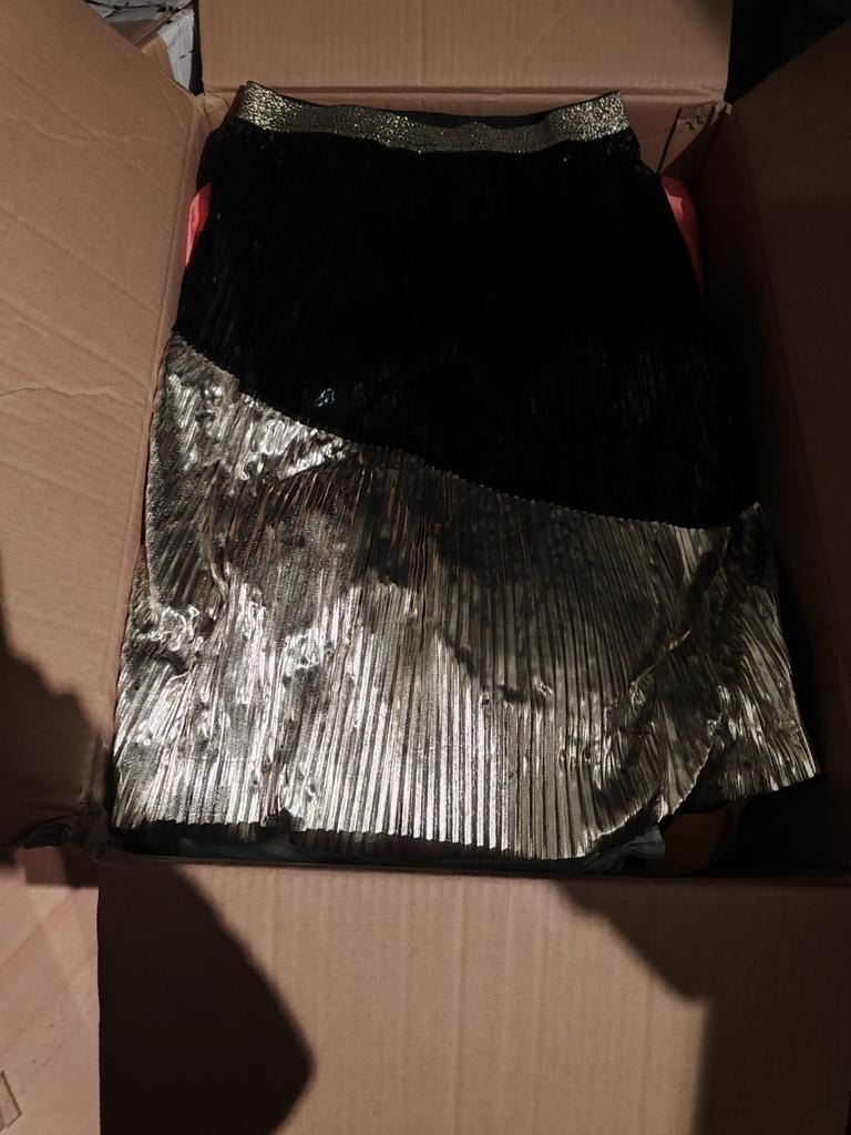 Vêtements filles, Ophalen, Zo goed als nieuw