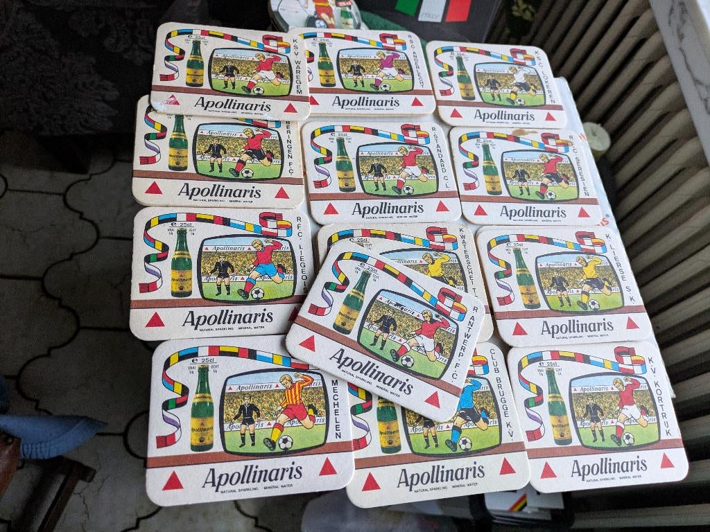 Apollinaris voetbal 1983, Ophalen of Verzenden, Zo goed als nieuw