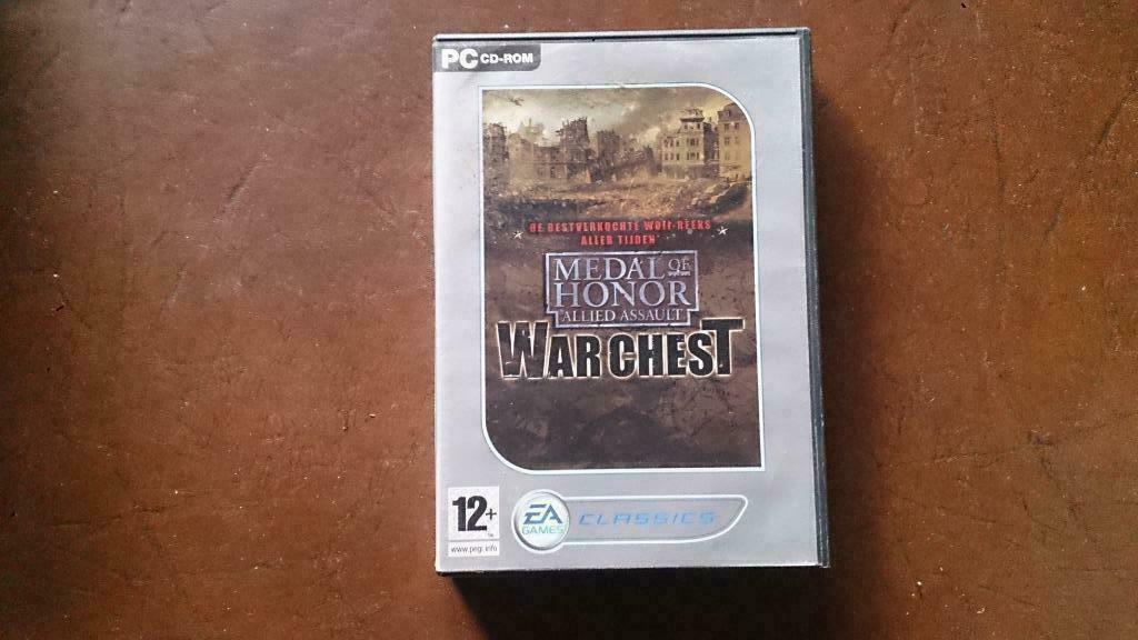 Medal of honor - allied assault war chest, Games en Spelcomputers, Ophalen of Verzenden, Gebruikt