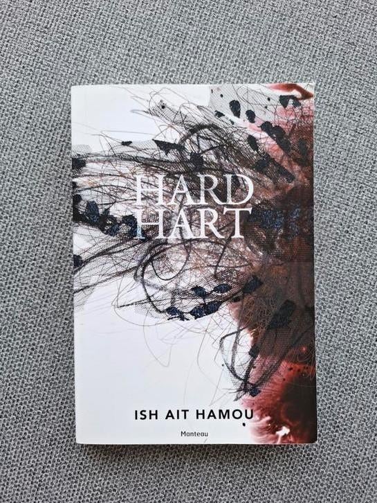 Boek Hard hart - Ish Ait Hamou, Boeken, Ophalen of Verzenden, Gelezen, Ish Ait Hamou