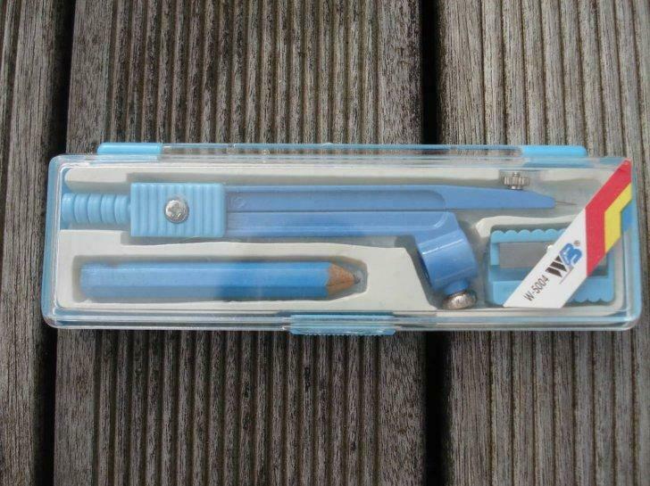 Nieuwe passer in doosje, Diversen, Schoolbenodigdheden, Ophalen of Verzenden, Nieuw