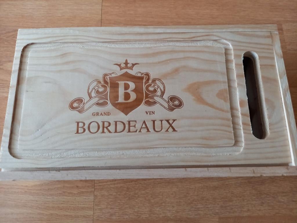 HOUTEN BORDEAUX WIJNKISTJE, Ophalen of Verzenden