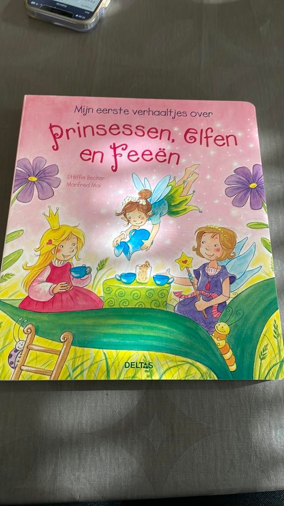 Mijn eerste verhaaltjes over prinsessen, elfen en feeen, Ophalen, Manfred Mai; Steffie Becker, Zo goed als nieuw