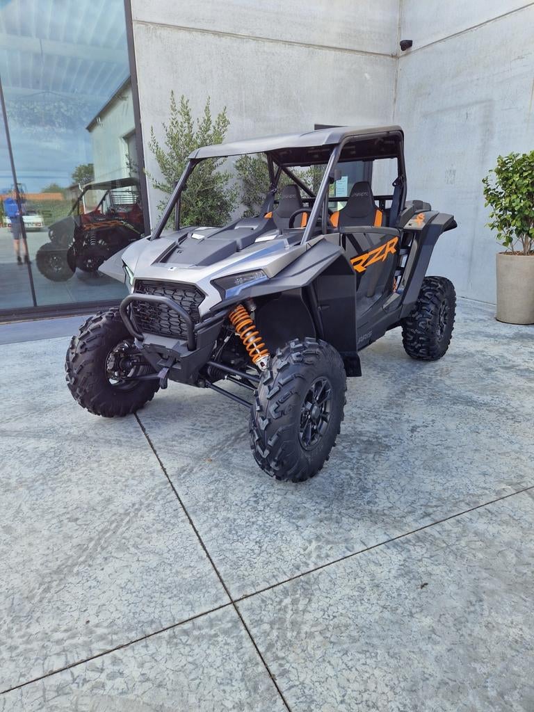 Polaris RZR 1000 XP New model, Plus de 35 kW, 2 cylindres, 1000 cm³