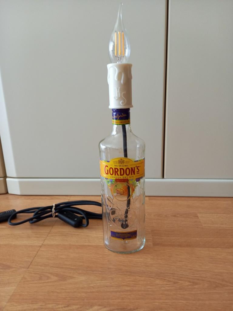 GORDON'S DRY GIN BOTTLE LAMP, Ophalen of Verzenden