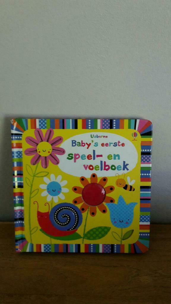 Baby’s👶 eerste speel en voelboek, Boeken, Ophalen of Verzenden, Zo goed als nieuw