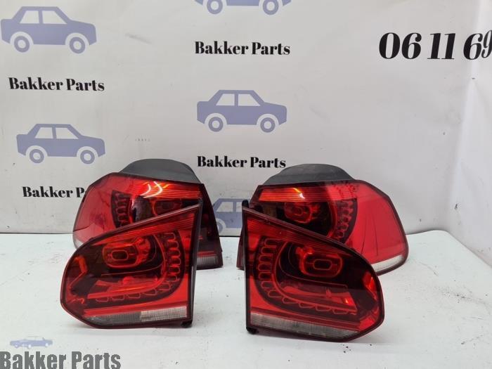 Kit feux arrière gauche + droite d'un Volkswagen Golf, -, Volkswagen, -, 3 mois de garantie
