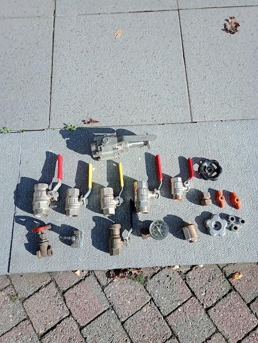 allerhande bolkranen voor sanitair., Enlèvement, Neuf, Chrome, Robinet