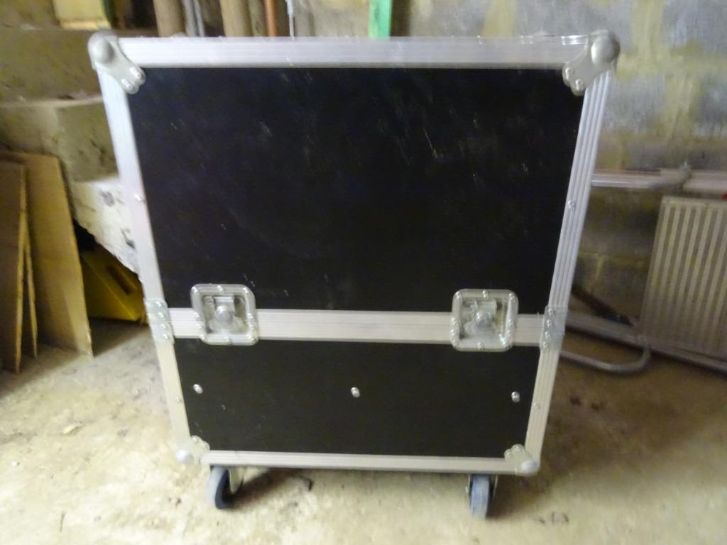 flight case, Enlèvement, Flight case