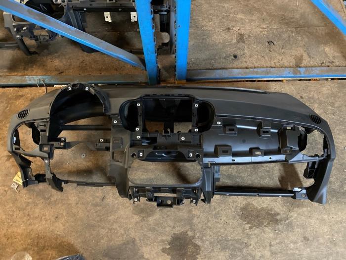 Tableau de bord d'un Fiat 500, -, 3 mois de garantie, Utilisé, Fiat