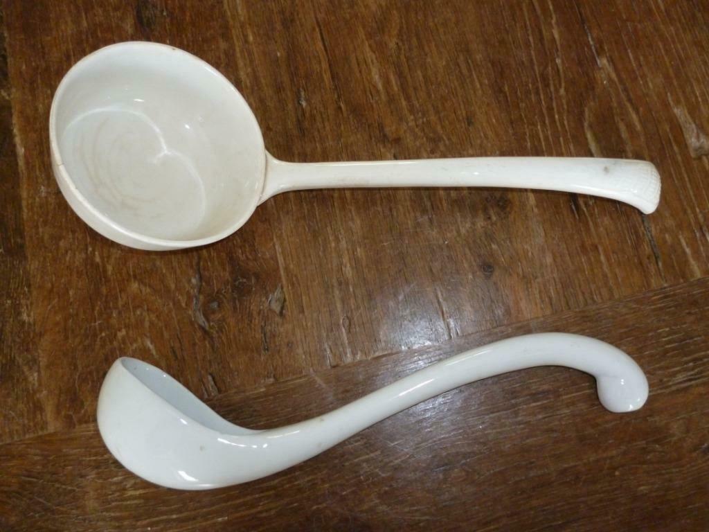 2 cuillères à soupe très anciennes vieilles louches service, Enlèvement ou Envoi