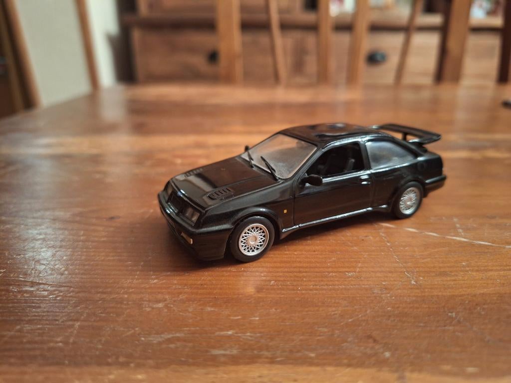 Ford Sierra Cosworth, Enlèvement, Comme neuf