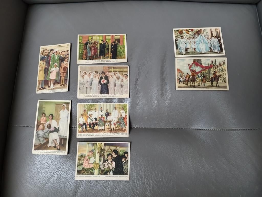 cartes-chromos Côte d'or Folklore belge et Astrid, Enlèvement ou Envoi, Utilisé, Gravure