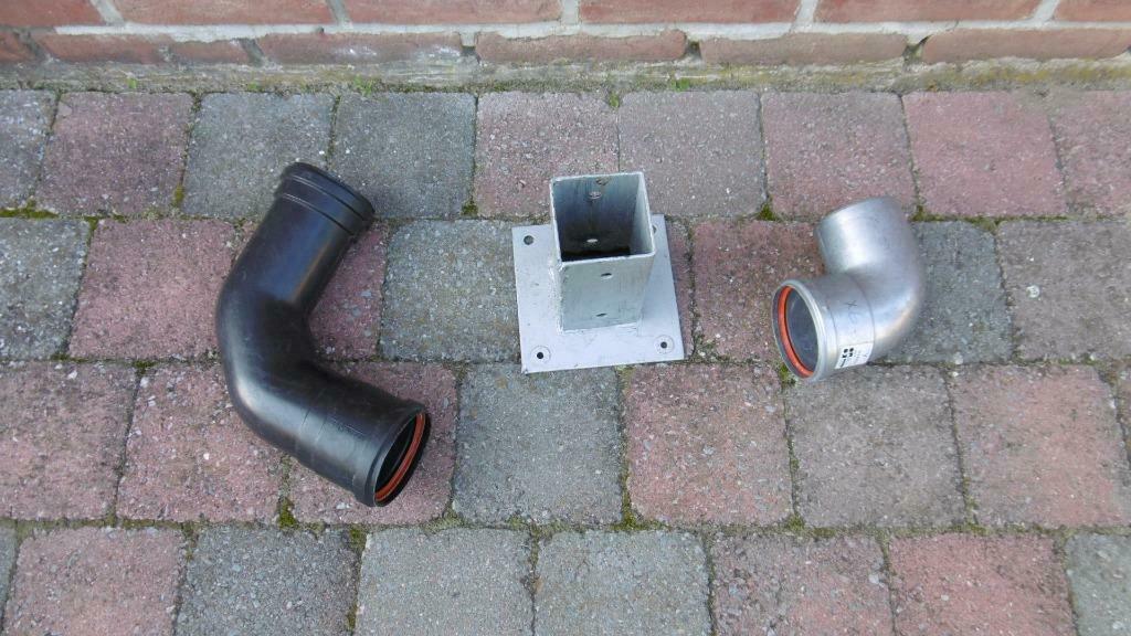 Bochten uit aluminium en P.V.C., Doe-het-zelf en Bouw, Buizen en Afvoer, Ophalen, Zo goed als nieuw, Bochten