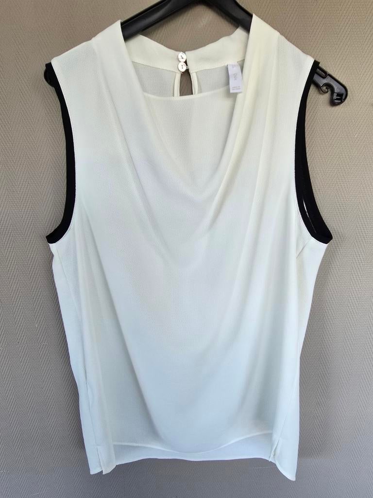 Nieuw topje Mango maat S, Kleding | Dames, Mango, Beige, Nieuw, Ophalen of Verzenden