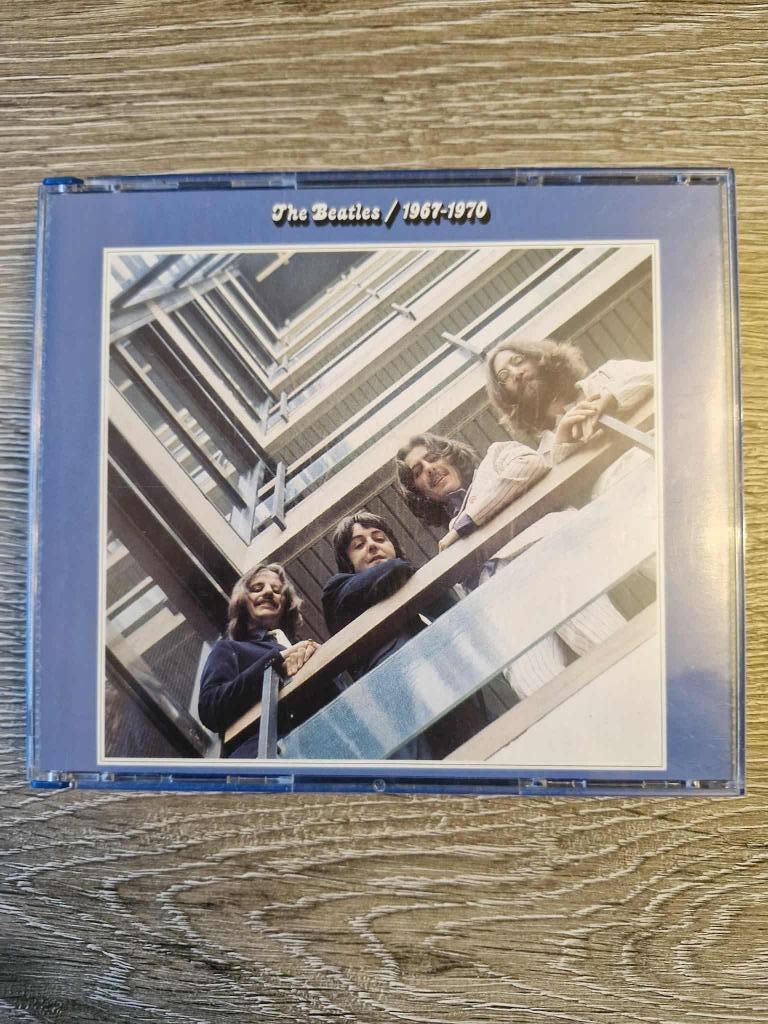 the beatles cd dubbel rood en blauw + K7 blauw, Ophalen of Verzenden, Gebruikt, Pop
