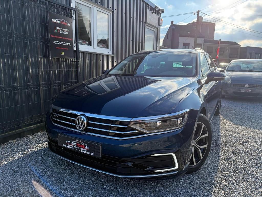 Volkswagen Passat GTE 1.4 eHybrid Business/ 1e hands/garanti, Auto's, Dealer onderhouden, Stof, 4 cilinders, Blauw