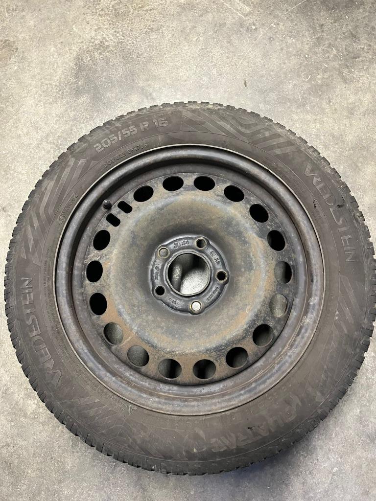 Winterbanden, Auto-onderdelen, Banden en Velgen, Ophalen, Gebruikt, 16 inch, Banden en Velgen