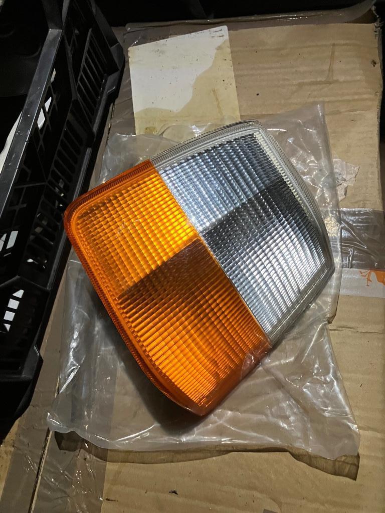Volvo 740 knipperlicht rechts, Auto-onderdelen, Ophalen of Verzenden, Nieuw, Volvo