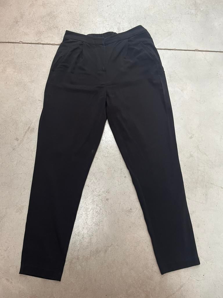 Zwarte broek Vila maat L, Ophalen of Verzenden, Zo goed als nieuw, Maat 42/44 (L)