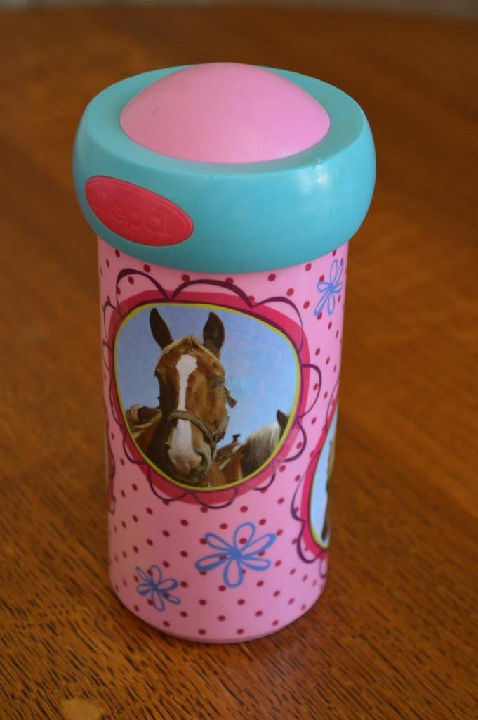 Drinkbeker paarden roze hoogte 15 cm doorsnee 6 cm, Enlèvement ou Envoi, Comme neuf