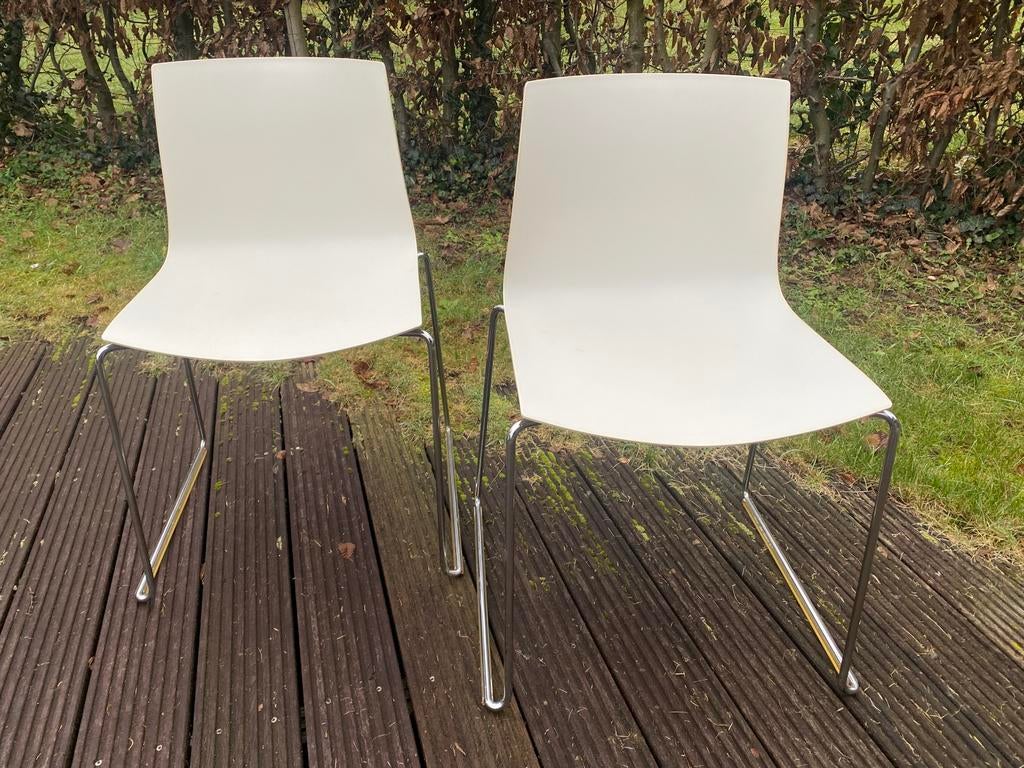 ARPER catifa 46 wit - set van 2, Huis en Inrichting, Ophalen, Gebruikt, Twee, Wit
