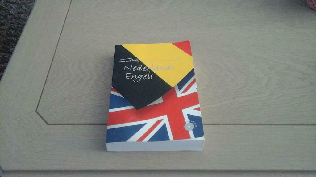woordenboek nederlands engels, Ophalen, Engels
