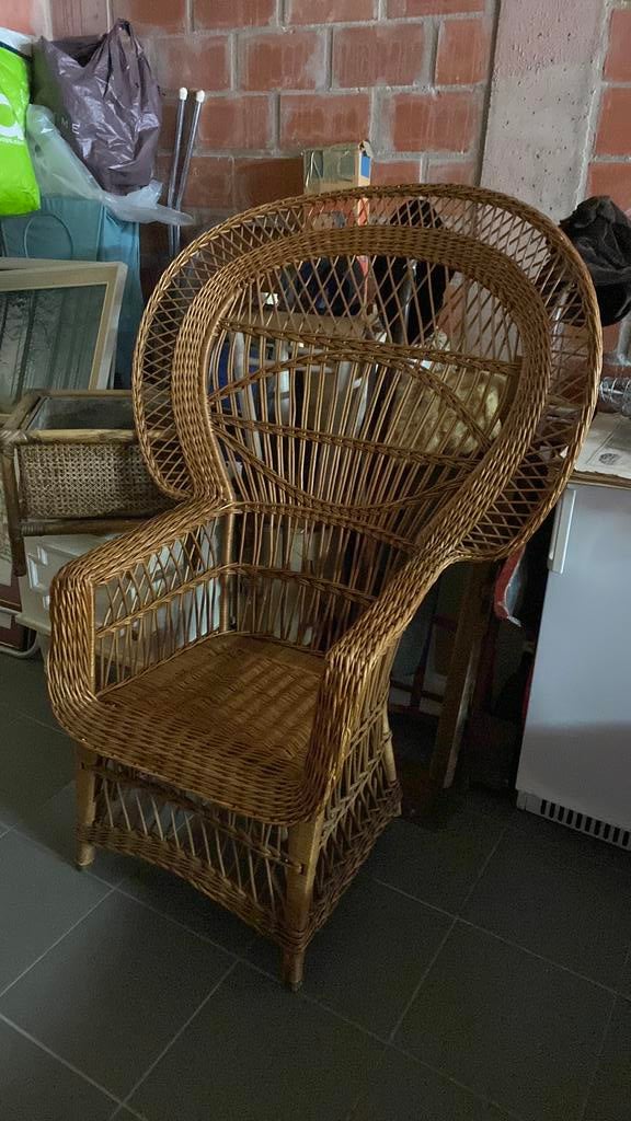 Chaise Emmanuelle, Enlèvement, Comme neuf, Rotin