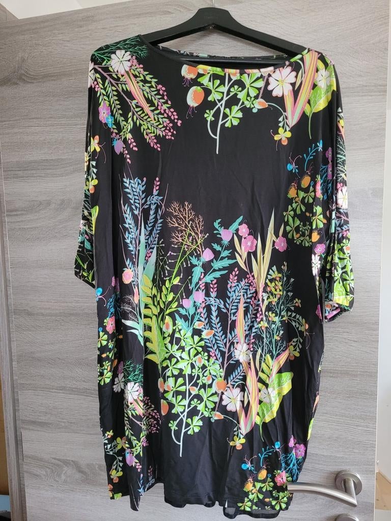 Kleed Giovane maat 48 zwart met bloemen, Kleding | Dames, Ophalen of Verzenden, Zo goed als nieuw, Giovane, Jurk